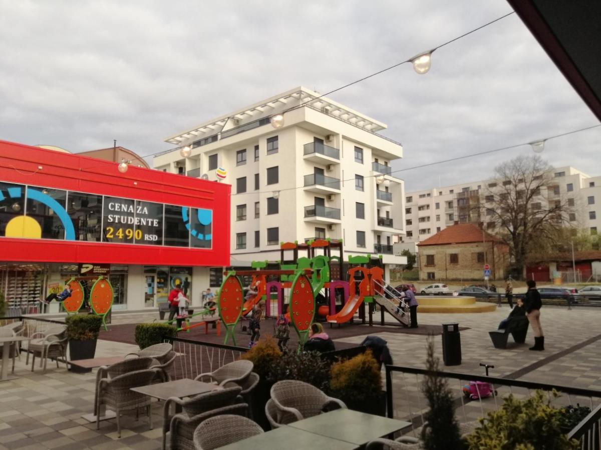 Fit Apartman Belgrado Esterno foto